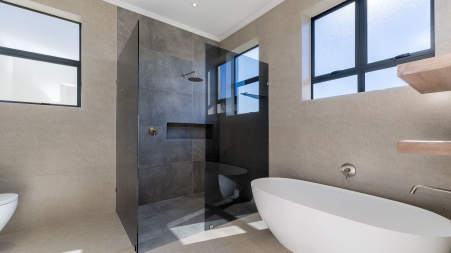 4 Bedroom Property for Sale in Oubaai Western Cape